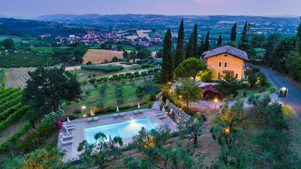 Residence Villa Degli Ulivi Бертіноро Екстер'єр фото